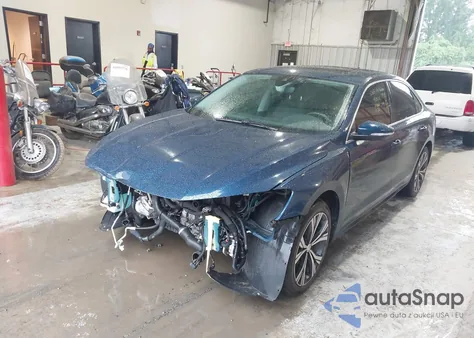 2021 Volkswagen Passat 2.0T Se z USA, uszkodzony, nr VIN 1VWSA7A37MC014969